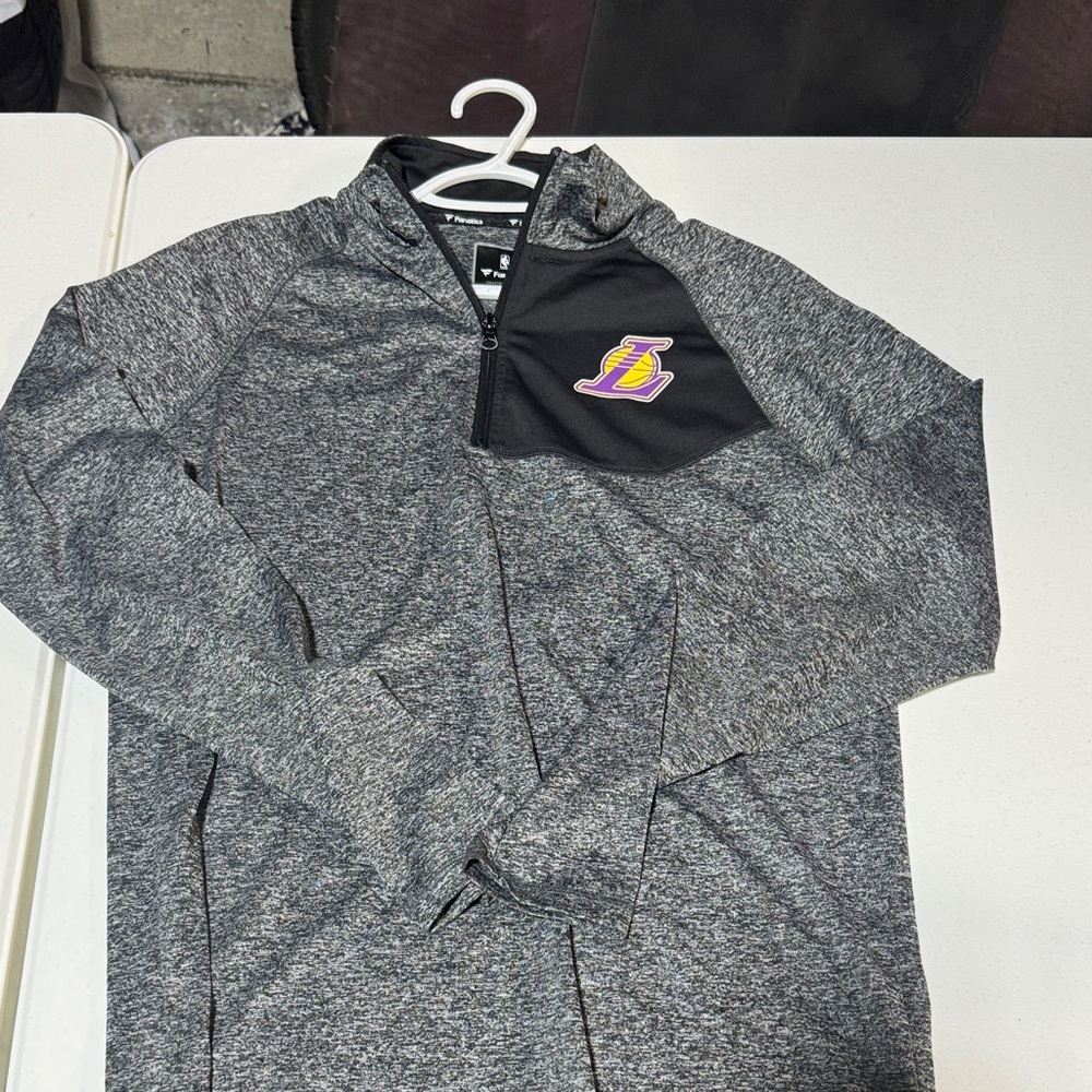 Fanatics Lakers Basketball Quarter-Zip long sleeve Men’s Small